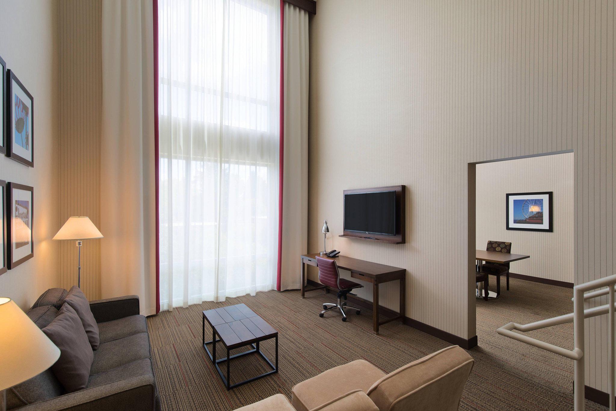 Four Points By Sheraton Seattle Airport South Des Moines Exterior photo